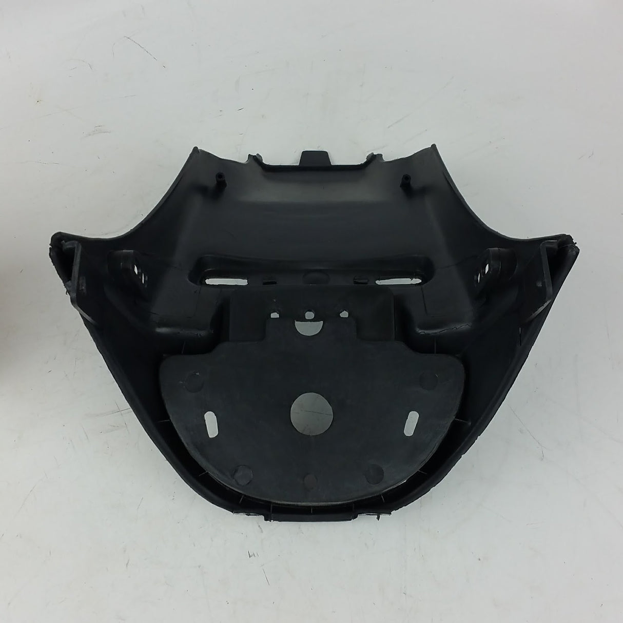 Rear Fender Upper for Jonway Force B & C Valero Bahama GY6 50cc 150cc Scooter