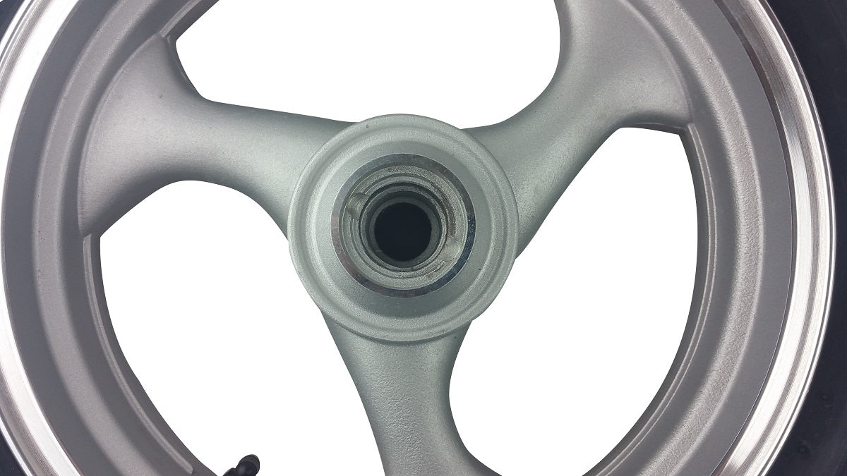 13 Inch Front Rim Wheel TaoTao Peace New Gy6 Scooters Mopeds MT3.50xJ13 With Tire