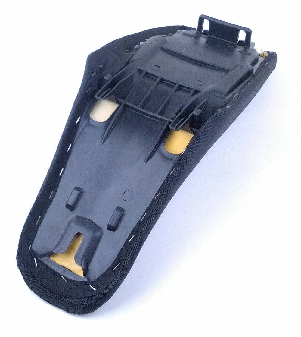 Seat, CRF70